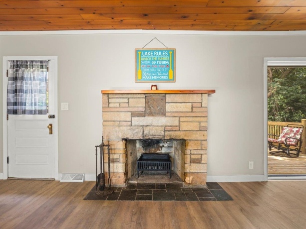 3634 mill, CHERRY VALLEY, Illinois 61016, 3 Bedrooms Bedrooms, ,2 BathroomsBathrooms,House,For Sale,mill,202604771