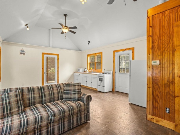3634 mill, CHERRY VALLEY, Illinois 61016, 3 Bedrooms Bedrooms, ,2 BathroomsBathrooms,House,For Sale,mill,202604771