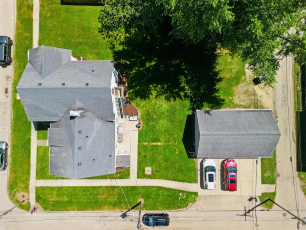 304 Main, STILLMAN VALLEY, Illinois 61084, ,3 - 4 Units,For Sale,Main,202603028