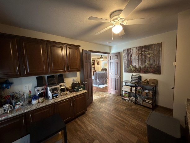619 Park, BELVIDERE, Illinois 61008, 3 Bedrooms Bedrooms, ,2 BathroomsBathrooms,House,For Sale,Park,202604775
