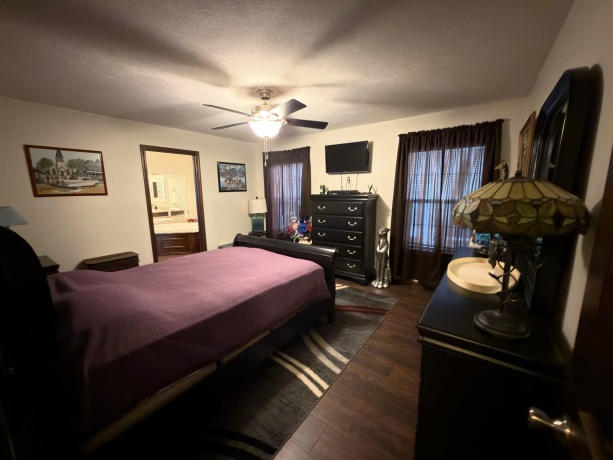 619 Park, BELVIDERE, Illinois 61008, 3 Bedrooms Bedrooms, ,2 BathroomsBathrooms,House,For Sale,Park,202604775