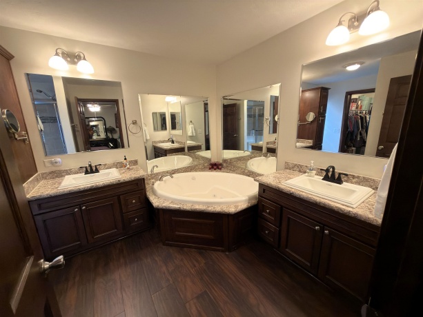 619 Park, BELVIDERE, Illinois 61008, 3 Bedrooms Bedrooms, ,2 BathroomsBathrooms,House,For Sale,Park,202604775