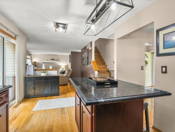 93 North Park, MACHESNEY PARK, Illinois 61115, 3 Bedrooms Bedrooms, ,1 BathroomBathrooms,House,For Sale,North Park,202604778