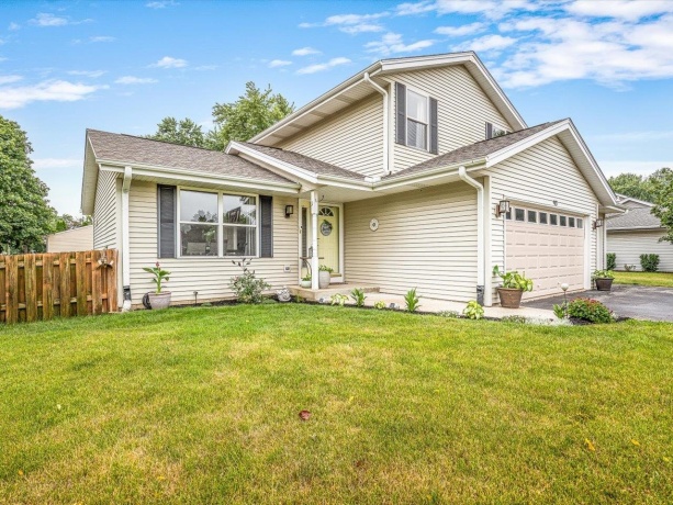 93 North Park, MACHESNEY PARK, Illinois 61115, 3 Bedrooms Bedrooms, ,1 BathroomBathrooms,House,For Sale,North Park,202604778