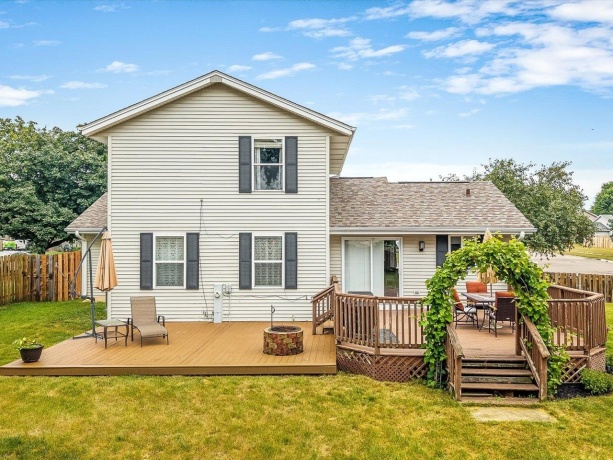 93 North Park, MACHESNEY PARK, Illinois 61115, 3 Bedrooms Bedrooms, ,1 BathroomBathrooms,House,For Sale,North Park,202604778
