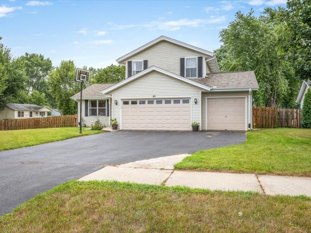 93 North Park, MACHESNEY PARK, Illinois 61115, 3 Bedrooms Bedrooms, ,1 BathroomBathrooms,House,For Sale,North Park,202604778