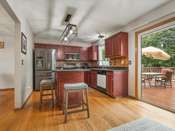 93 North Park, MACHESNEY PARK, Illinois 61115, 3 Bedrooms Bedrooms, ,1 BathroomBathrooms,House,For Sale,North Park,202604778