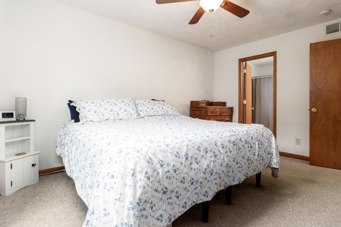 7354 Ashton Villa, ROCKFORD, Illinois 61107, 4 Bedrooms Bedrooms, ,2 BathroomsBathrooms,House,For Sale,Ashton Villa,202604779