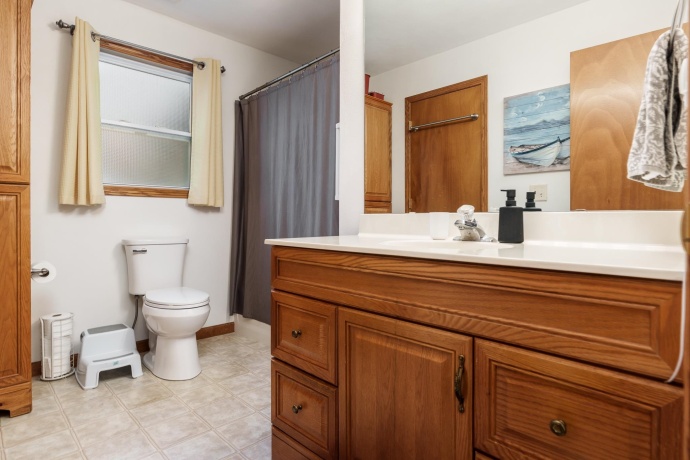 7354 Ashton Villa, ROCKFORD, Illinois 61107, 4 Bedrooms Bedrooms, ,2 BathroomsBathrooms,House,For Sale,Ashton Villa,202604779