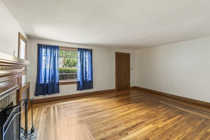 253 RIVER, LOVES PARK, Illinois 61111, 4 Bedrooms Bedrooms, ,2 BathroomsBathrooms,House,For Sale,RIVER,202604780