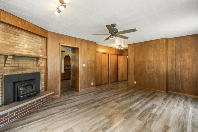 253 RIVER, LOVES PARK, Illinois 61111, 4 Bedrooms Bedrooms, ,2 BathroomsBathrooms,House,For Sale,RIVER,202604780