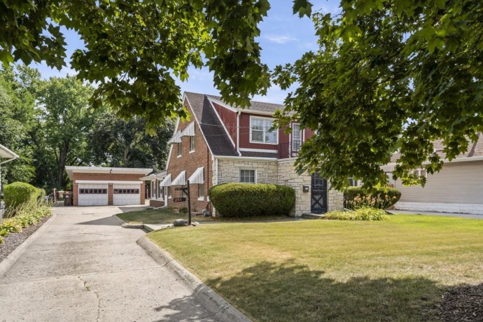 253 RIVER, LOVES PARK, Illinois 61111, 4 Bedrooms Bedrooms, ,2 BathroomsBathrooms,House,For Sale,RIVER,202604780