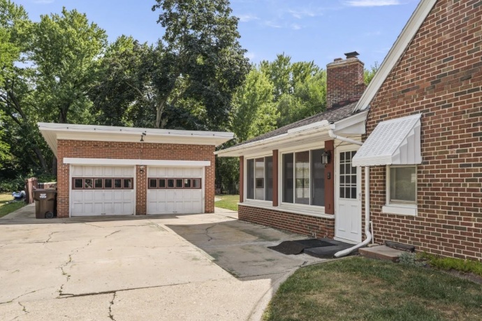 253 RIVER, LOVES PARK, Illinois 61111, 4 Bedrooms Bedrooms, ,2 BathroomsBathrooms,House,For Sale,RIVER,202604780