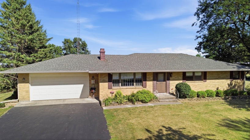 3862 Westfield, WINNEBAGO, Illinois 61088, 3 Bedrooms Bedrooms, ,2 BathroomsBathrooms,House,For Sale,Westfield,202604786