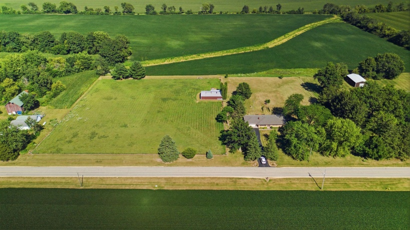 3862 Westfield, WINNEBAGO, Illinois 61088, 3 Bedrooms Bedrooms, ,2 BathroomsBathrooms,House,For Sale,Westfield,202604786
