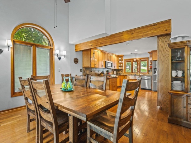 1949 Baintree, LAKE SUMMERSET, Illinois 61019, 5 Bedrooms Bedrooms, ,3 BathroomsBathrooms,House,For Sale,Baintree,202604790