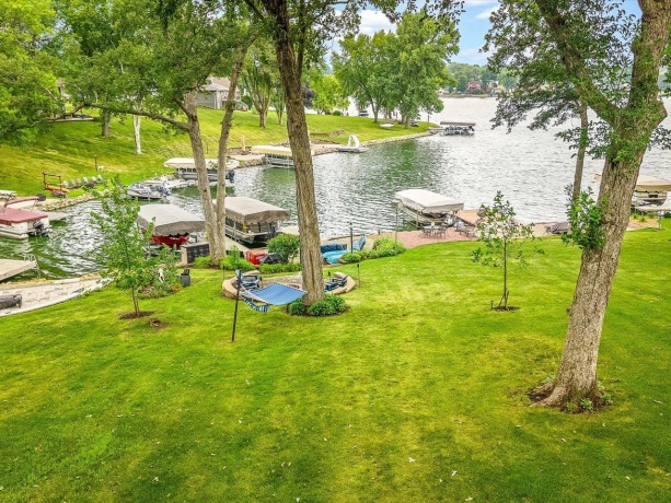 1949 Baintree, LAKE SUMMERSET, Illinois 61019, 5 Bedrooms Bedrooms, ,3 BathroomsBathrooms,House,For Sale,Baintree,202604790