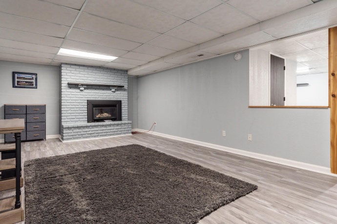 2833 Windamere, ROCKFORD, Illinois 61109, 3 Bedrooms Bedrooms, ,2 BathroomsBathrooms,House,For Sale,Windamere,202604791