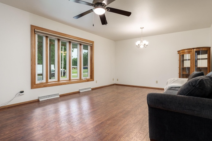 2833 Windamere, ROCKFORD, Illinois 61109, 3 Bedrooms Bedrooms, ,2 BathroomsBathrooms,House,For Sale,Windamere,202604791