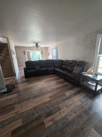 708 Blackhawk, FREEPORT, Illinois 61032, 3 Bedrooms Bedrooms, ,1 BathroomBathrooms,House,For Sale,Blackhawk,202604792