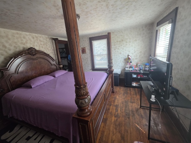 708 Blackhawk, FREEPORT, Illinois 61032, 3 Bedrooms Bedrooms, ,1 BathroomBathrooms,House,For Sale,Blackhawk,202604792