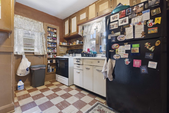 2311 Green, ROCKFORD, Illinois 61102, 2 Bedrooms Bedrooms, ,1 BathroomBathrooms,House,For Sale,Green,202602748