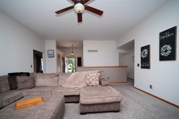 13181 Springhill, WINNEBAGO, Illinois 61088, 3 Bedrooms Bedrooms, ,2 BathroomsBathrooms,House,For Sale,Springhill,202604794