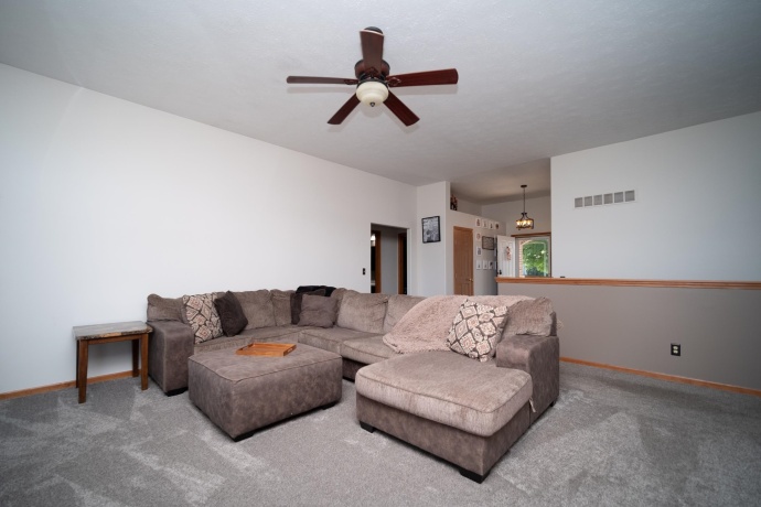 13181 Springhill, WINNEBAGO, Illinois 61088, 3 Bedrooms Bedrooms, ,2 BathroomsBathrooms,House,For Sale,Springhill,202604794