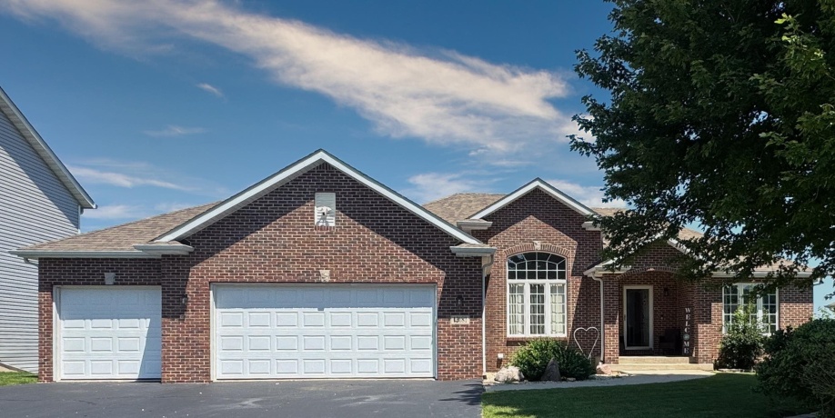 13181 Springhill, WINNEBAGO, Illinois 61088, 3 Bedrooms Bedrooms, ,2 BathroomsBathrooms,House,For Sale,Springhill,202604794