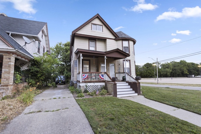 1003 Haskell, ROCKFORD, Illinois 61103, ,2 Units,For Sale,Haskell,202604795