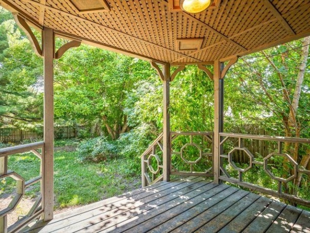 534 St Louis, ROCKFORD, Illinois 61104, 2 Bedrooms Bedrooms, ,1 BathroomBathrooms,House,For Sale,St Louis,202604273