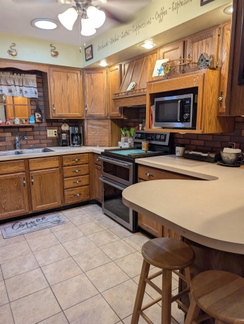 808 Virginia, LENA, Illinois 61048, 3 Bedrooms Bedrooms, ,1 BathroomBathrooms,House,For Sale,Virginia,202604796