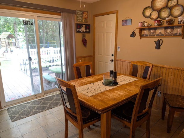 808 Virginia, LENA, Illinois 61048, 3 Bedrooms Bedrooms, ,1 BathroomBathrooms,House,For Sale,Virginia,202604796