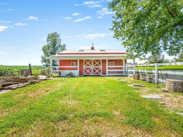 8710 Pecatonica, PECATONICA, Illinois 61063, 4 Bedrooms Bedrooms, ,2 BathroomsBathrooms,House,For Sale,Pecatonica,202604112
