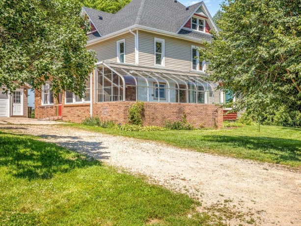 8710 Pecatonica, PECATONICA, Illinois 61063, 4 Bedrooms Bedrooms, ,2 BathroomsBathrooms,House,For Sale,Pecatonica,202604112