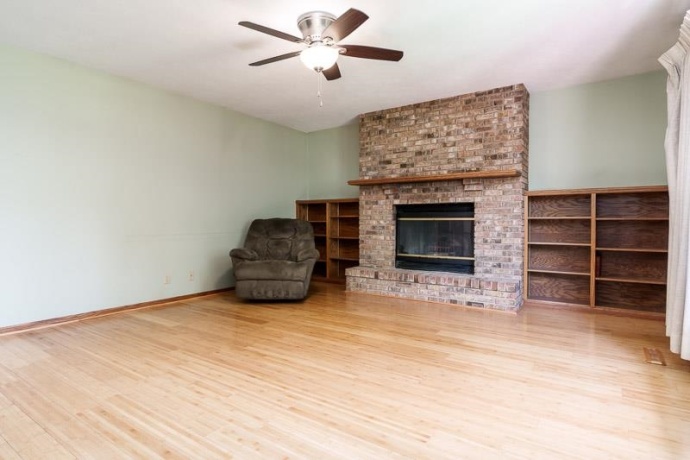 3418 VALLEY WOODS, CHERRY VALLEY, Illinois 61016, 6 Bedrooms Bedrooms, ,3 BathroomsBathrooms,House,For Sale,VALLEY WOODS,202604297