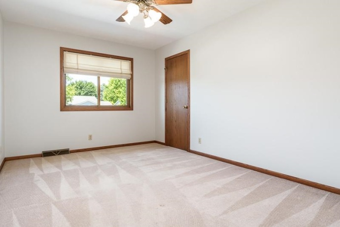 3418 VALLEY WOODS, CHERRY VALLEY, Illinois 61016, 6 Bedrooms Bedrooms, ,3 BathroomsBathrooms,House,For Sale,VALLEY WOODS,202604297