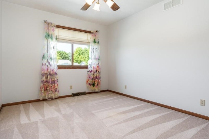 3418 VALLEY WOODS, CHERRY VALLEY, Illinois 61016, 6 Bedrooms Bedrooms, ,3 BathroomsBathrooms,House,For Sale,VALLEY WOODS,202604297