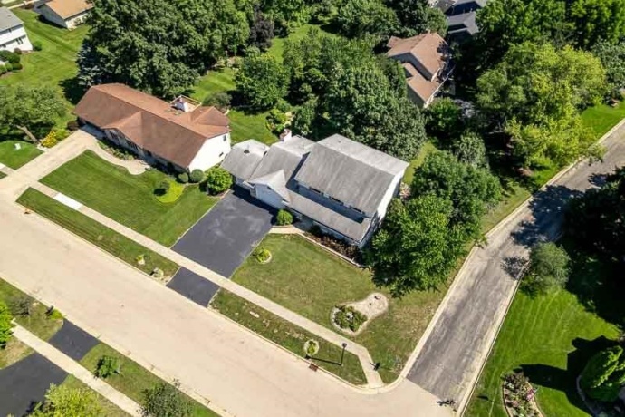 3418 VALLEY WOODS, CHERRY VALLEY, Illinois 61016, 6 Bedrooms Bedrooms, ,3 BathroomsBathrooms,House,For Sale,VALLEY WOODS,202604297