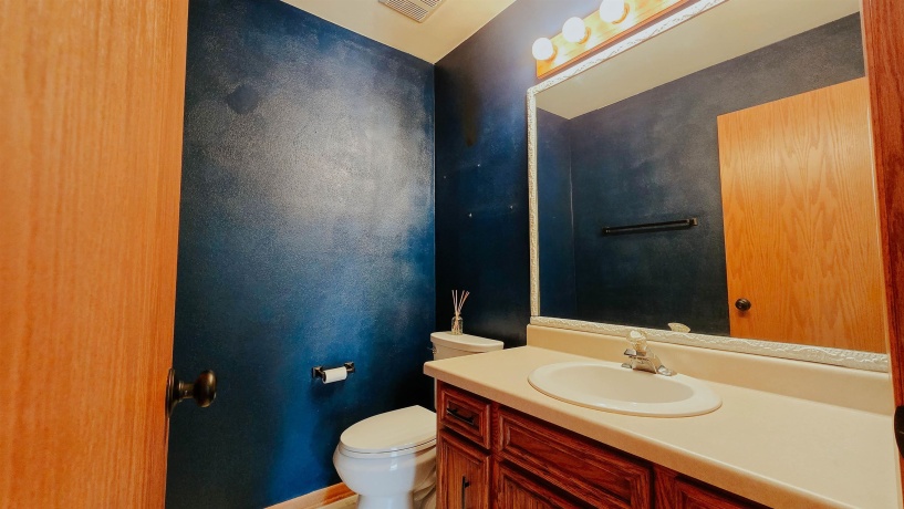 12140 Paisley, LOVES PARK, Illinois 61111, 3 Bedrooms Bedrooms, ,2 BathroomsBathrooms,House,For Sale,Paisley,202604421