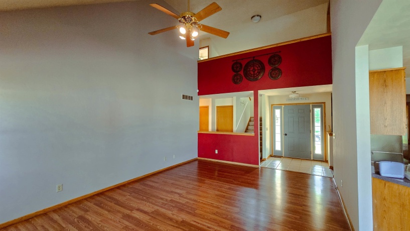 12140 Paisley, LOVES PARK, Illinois 61111, 3 Bedrooms Bedrooms, ,2 BathroomsBathrooms,House,For Sale,Paisley,202604421
