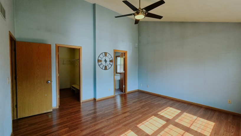 12140 Paisley, LOVES PARK, Illinois 61111, 3 Bedrooms Bedrooms, ,2 BathroomsBathrooms,House,For Sale,Paisley,202604421