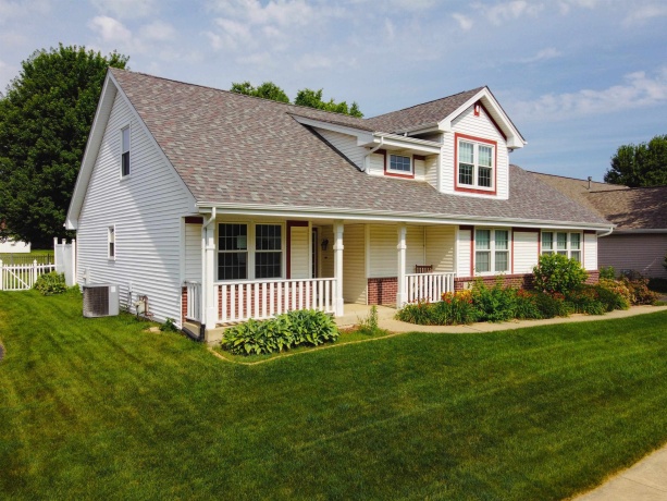 12140 Paisley, LOVES PARK, Illinois 61111, 3 Bedrooms Bedrooms, ,2 BathroomsBathrooms,House,For Sale,Paisley,202604421