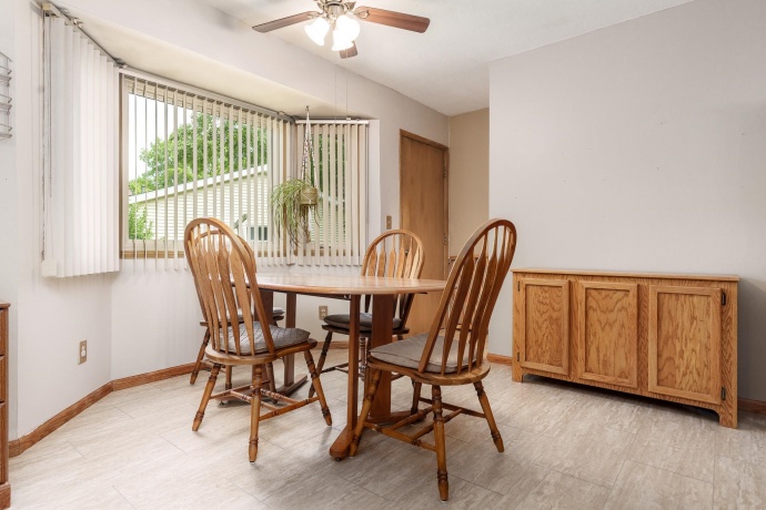 3641 Casandra, ROCKFORD, Illinois 61114, 3 Bedrooms Bedrooms, ,2 BathroomsBathrooms,House,For Sale,Casandra,202604799