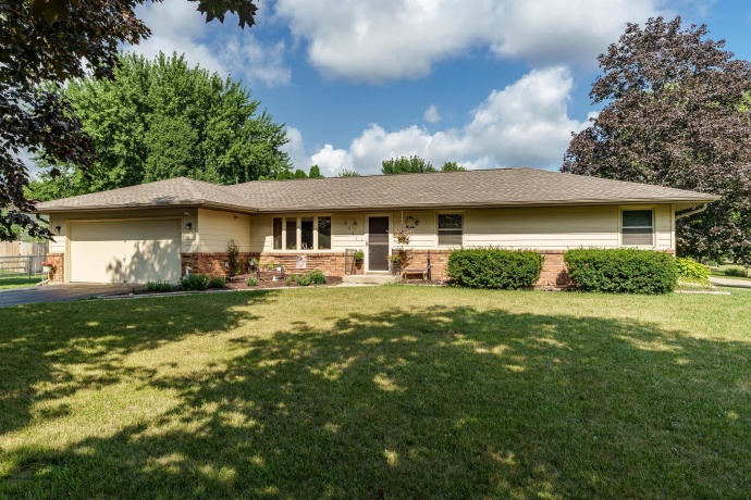 3641 Casandra, ROCKFORD, Illinois 61114, 3 Bedrooms Bedrooms, ,2 BathroomsBathrooms,House,For Sale,Casandra,202604799