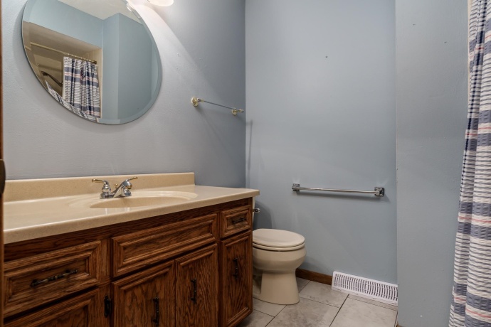 3641 Casandra, ROCKFORD, Illinois 61114, 3 Bedrooms Bedrooms, ,2 BathroomsBathrooms,House,For Sale,Casandra,202604799