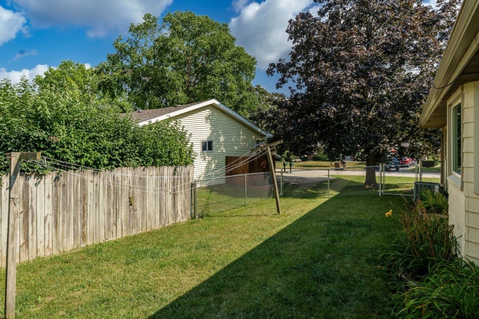 3641 Casandra, ROCKFORD, Illinois 61114, 3 Bedrooms Bedrooms, ,2 BathroomsBathrooms,House,For Sale,Casandra,202604799