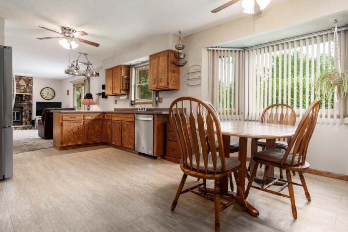 3641 Casandra, ROCKFORD, Illinois 61114, 3 Bedrooms Bedrooms, ,2 BathroomsBathrooms,House,For Sale,Casandra,202604799