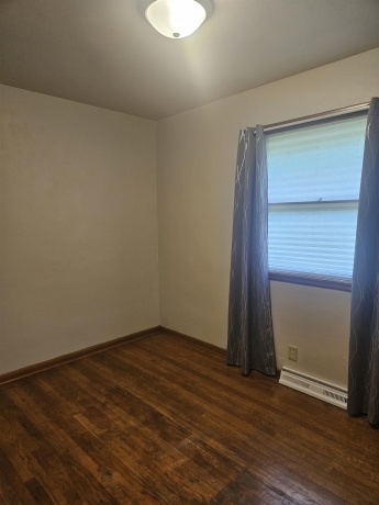 526 Barnum, ROCKFORD, Illinois 61109, 3 Bedrooms Bedrooms, ,1 BathroomBathrooms,House,For Sale,Barnum,202604801