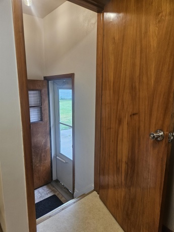 526 Barnum, ROCKFORD, Illinois 61109, 3 Bedrooms Bedrooms, ,1 BathroomBathrooms,House,For Sale,Barnum,202604801